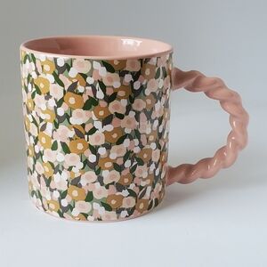 Avec Toi Floral Coffee Tea Ceramic Mug with Twisted Handle